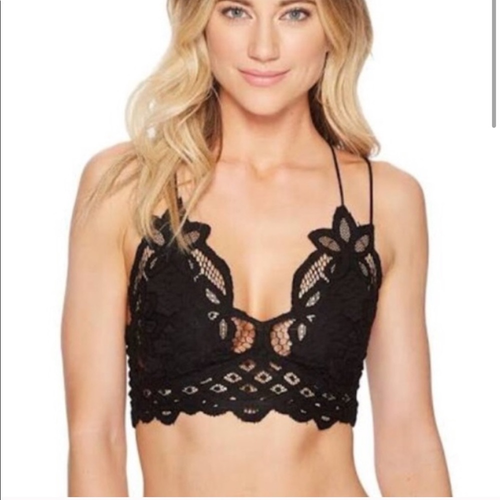 Freya Black Bralette Crop Top - Picture 3 of 7